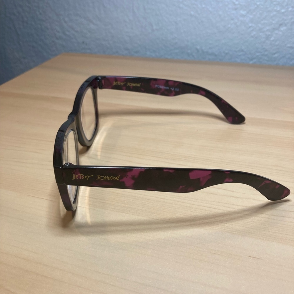 Betsey Johnson Plum purple Tortoise Thick Wayfarer Lisa Readers +2.00, +1.50 - Picture 6 of 7